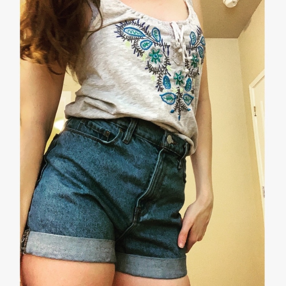 ⭐️ Buy 1 Get 1 ⭐️ Embroider Lace Up Top